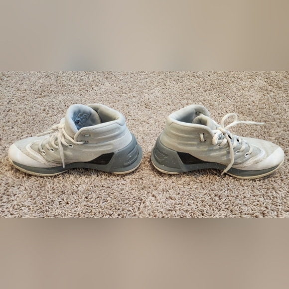 Under Armour Stephen Curry 3’s Basketball Sneakers - Picture 5 of 12